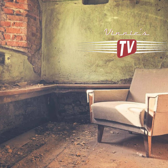 /uploads2/156302_9_30_2015_3_39_14_AM_-_Photograph EP cover.jpg